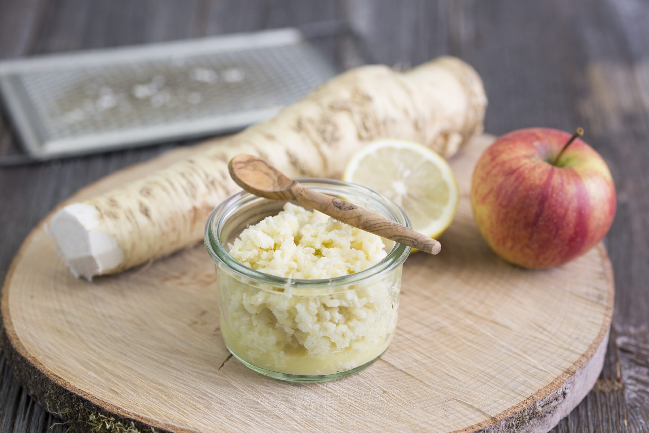 Apfel-Meerrettich-Creme Arbeitszeit 15 Min. 1 WECK-Glas in Sturzform à 200 ml Inhalt