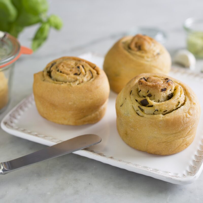 Kräuter-Butter-Schnecken Arbeitszeit 2 Std. 30 Min.Einkochzeit 30 Min. 8 WECK-Gläser in Sturzform à 370 ml Inhalt