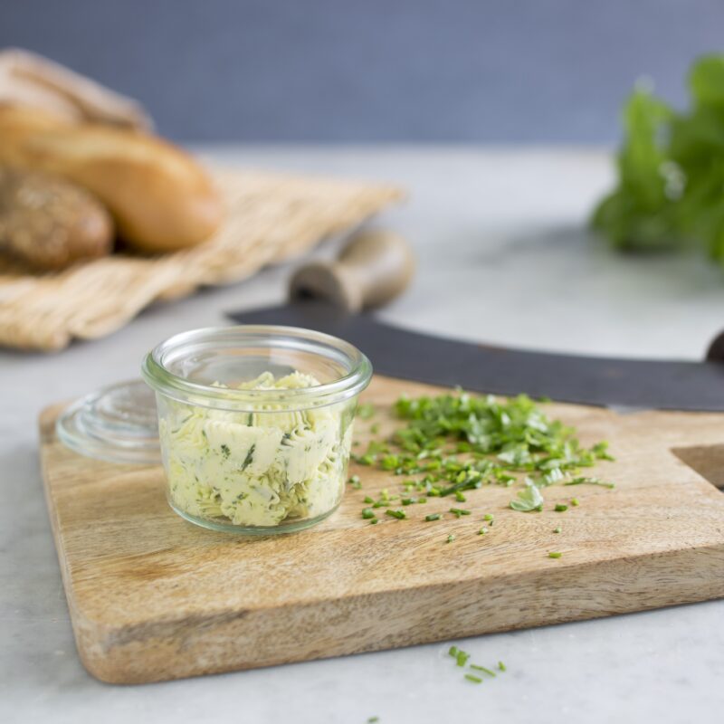 Kräuterbutter Arbeitszeit 20 Min. 5 WECK-Gläser in Sturzform à 80 ml Inhalt