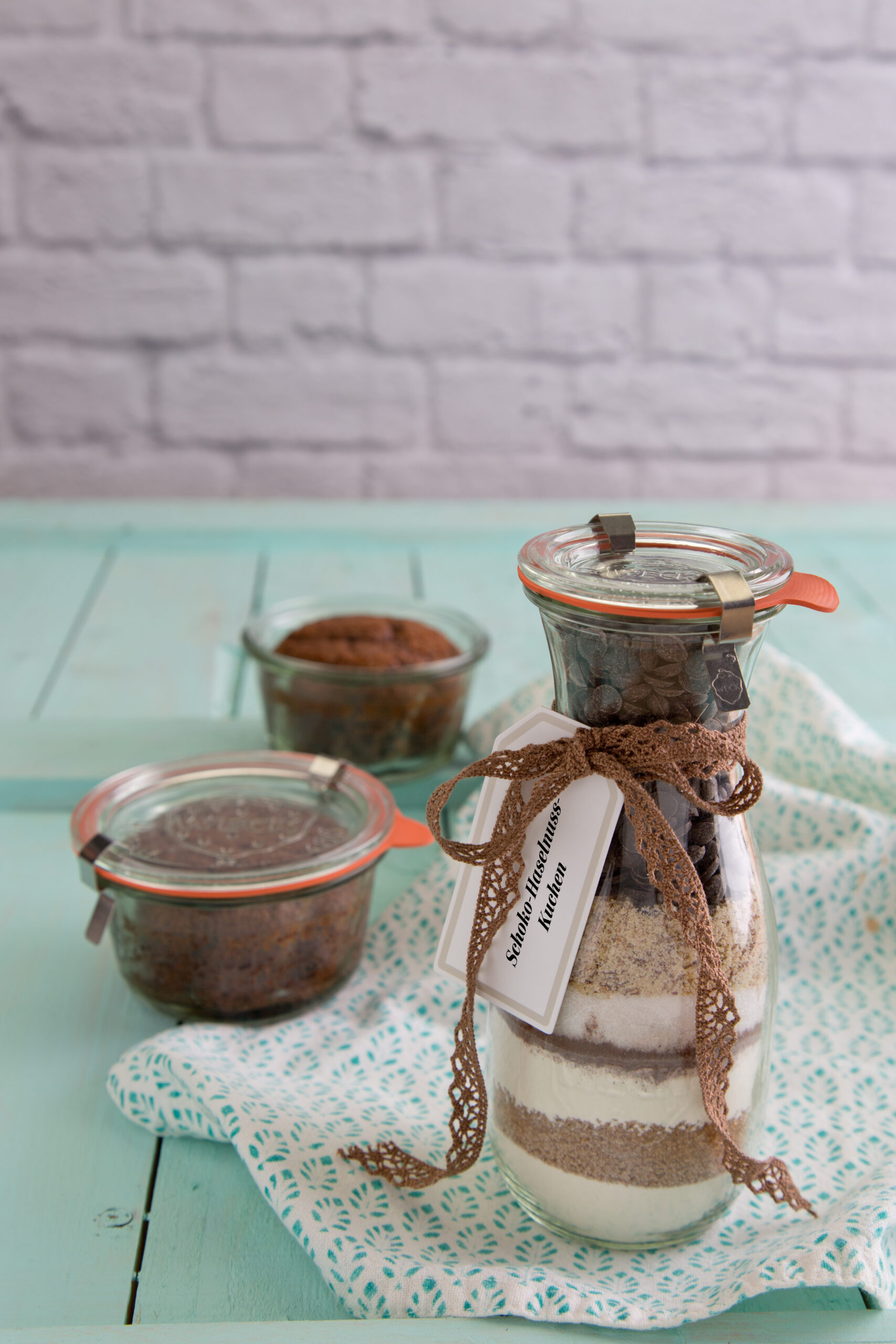 Schoko-Haselnuss-Kuchen 1 WECK-Saftflasche á 530 ml mit Einkochring, Glasdeckel & Einweck-Klammern